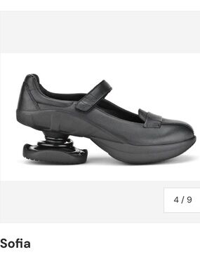 Z-Coil Sofia Clog
